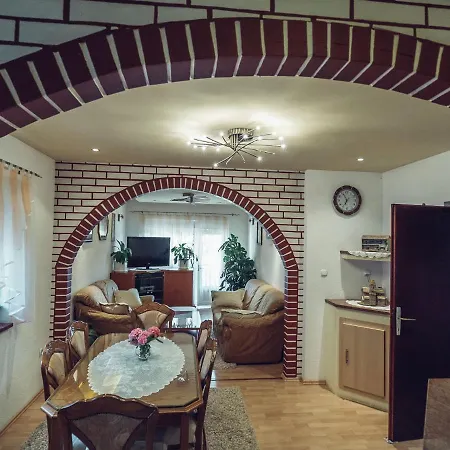 Holiday home Modern In With Private Pool *