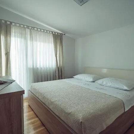 Modern In With Private Pool Holiday home Imotski